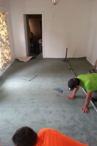 carpet-installation-stretching